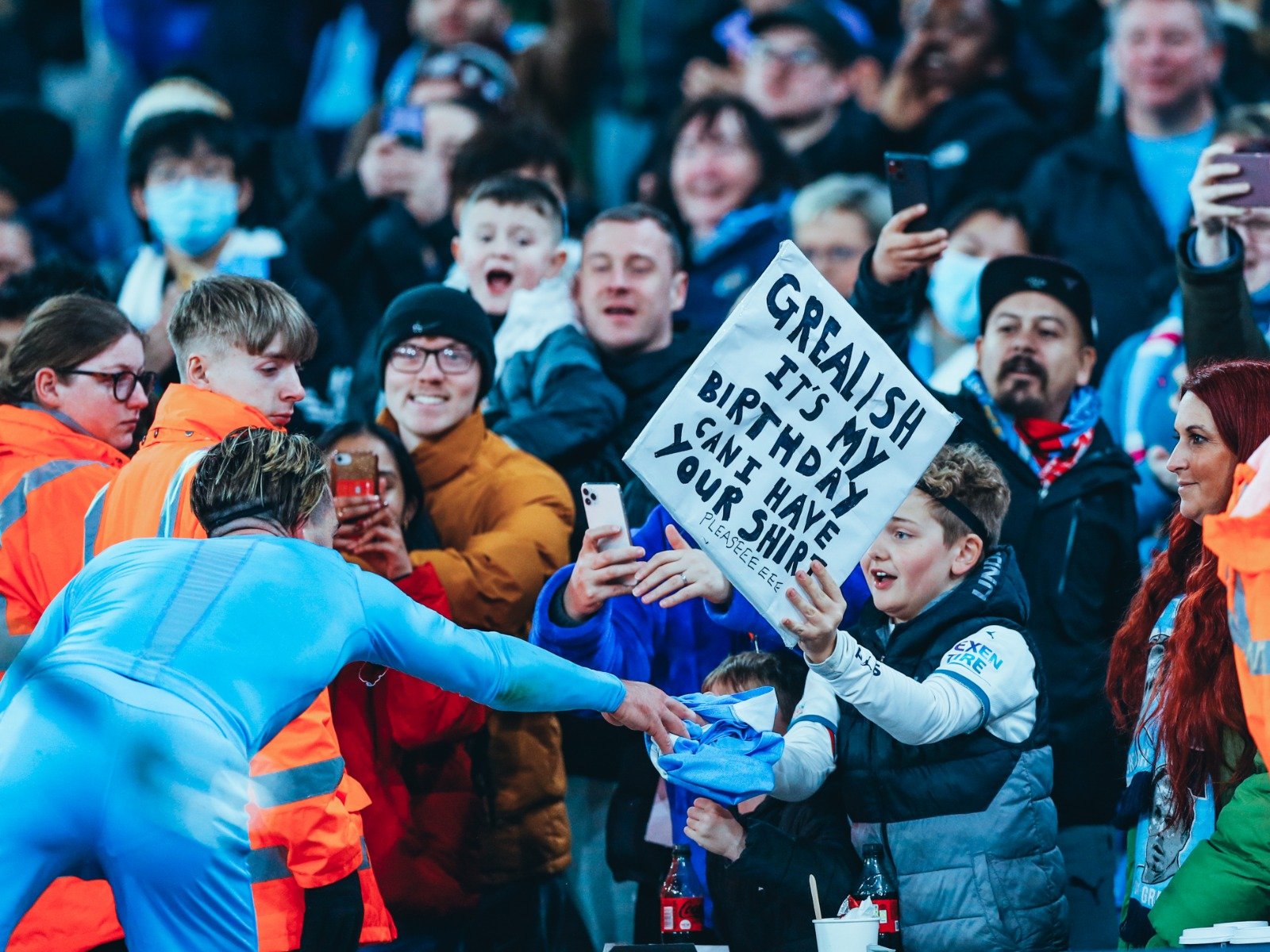 欲在绿茵场 欲在绿茵场